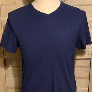 SOLD! Calvin Klein Men's Navy Blue V-Neck Tee Small (NWT)